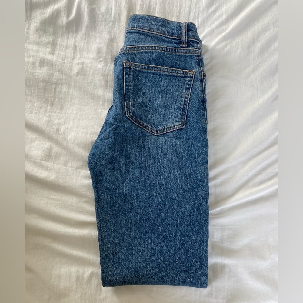 Reformation straight leg jeans in Laguna size 25